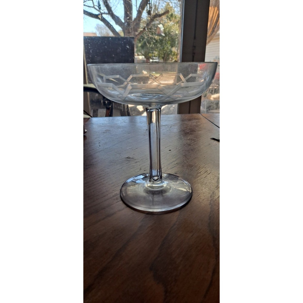 Vintage Etched Glass Champagne Glass